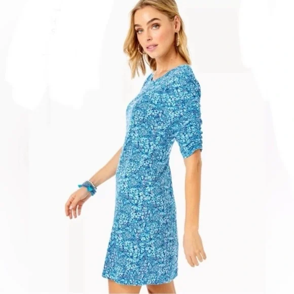 Lilly Pulitzer Belden T-shirt Dress in Cumulus Blue Blooming Together Size Small - Picture 2 of 7